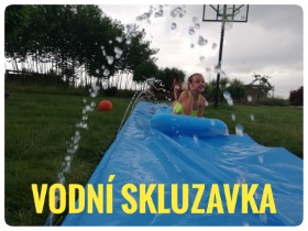 Vodní skluzavka